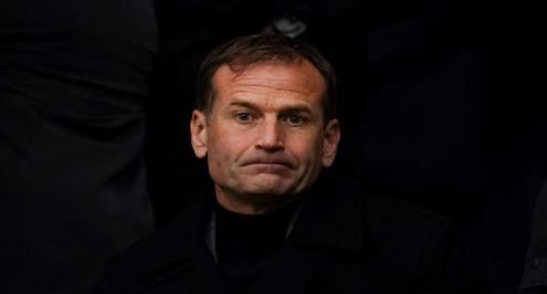 رسميًا.. مانشستر يونايتد يعلن رحيل المدير الرياضي للنادي